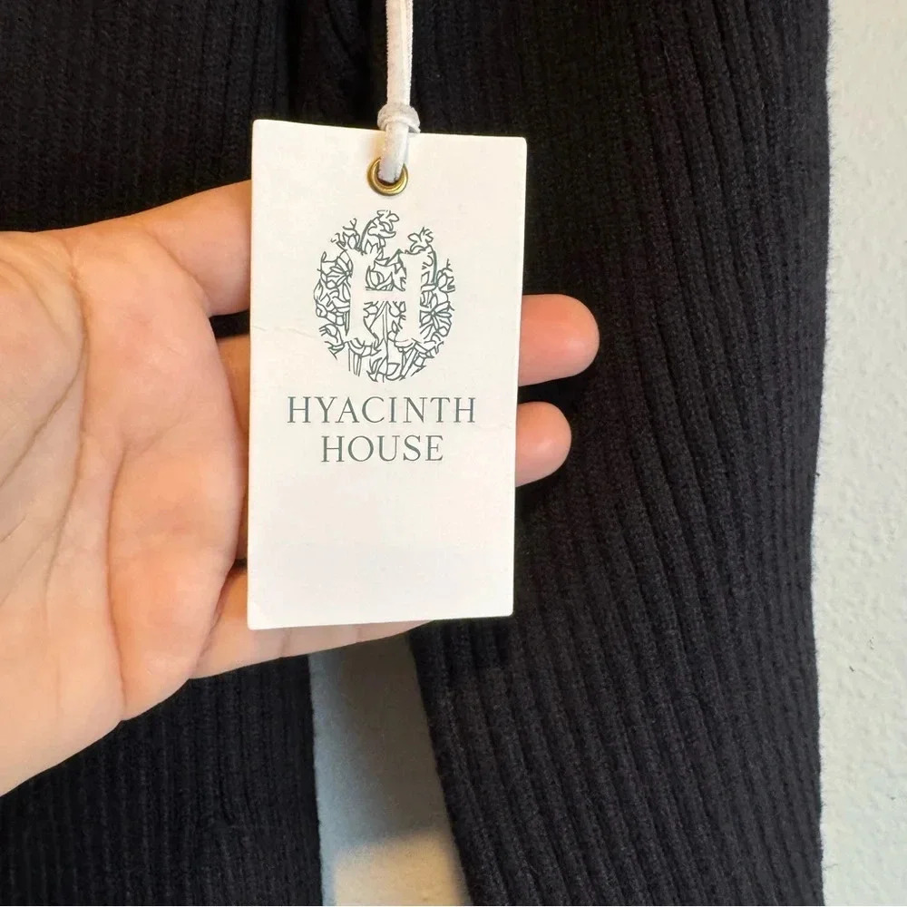 Hyacinth House Knit Sweater Dress V-Neck Long Sleeve Elegant Classy M - Picture 7 of 8